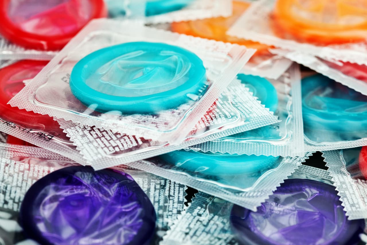 Lanzan condones inspirados en el Mundial de Rusia 2018