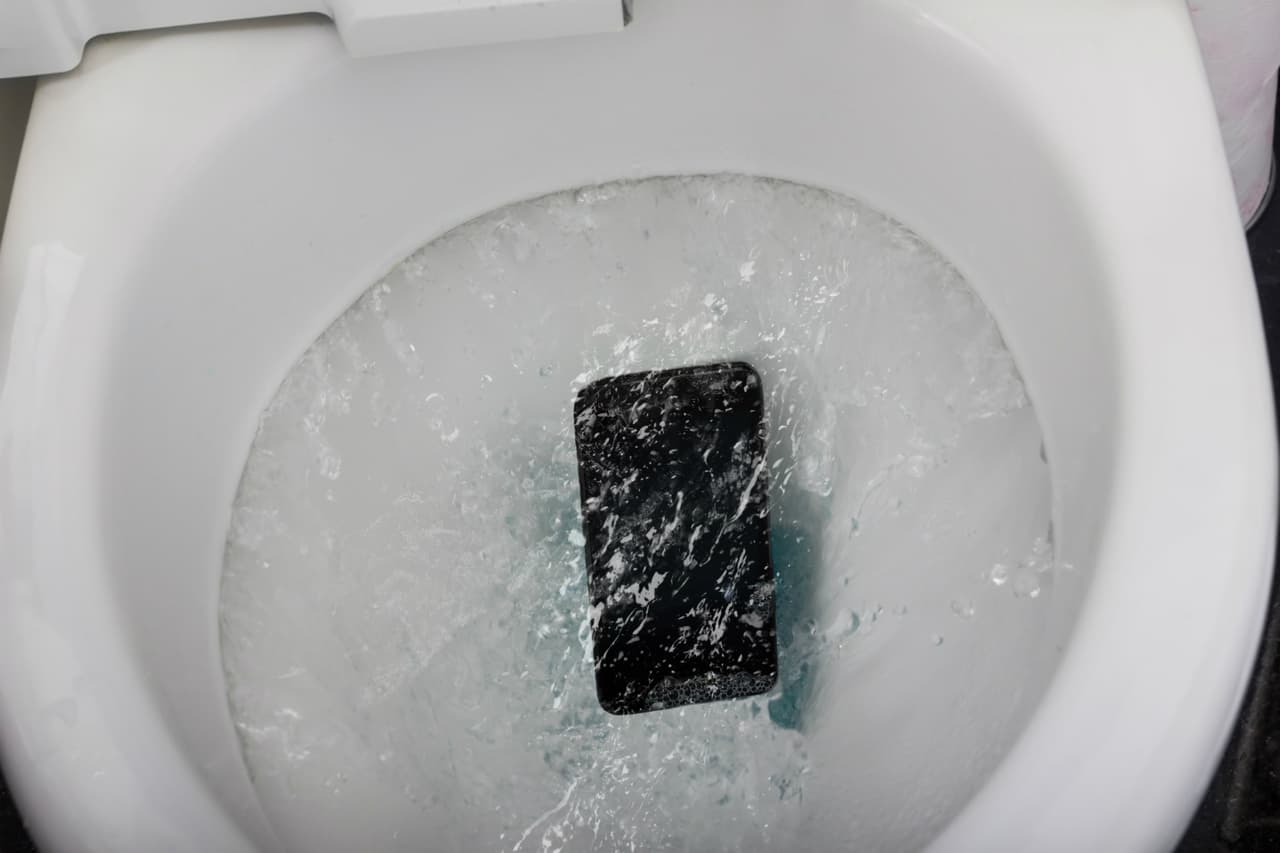 Actuar con rapidez podría salvarle la vida a tu celular