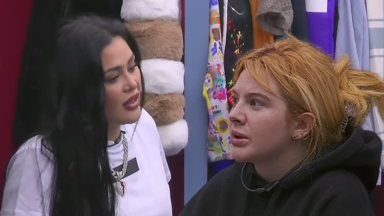 Gomita le CONFIESA Briggitte lo MAL que a VECES la TRATA el Sindicato