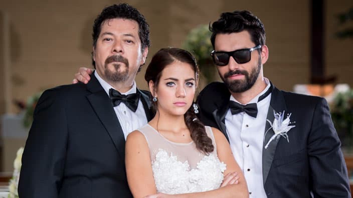 Los invitados de la boda de Maia