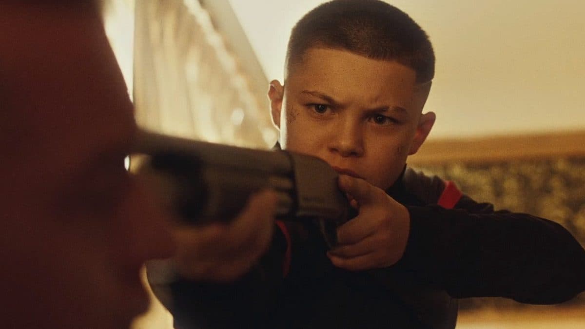 <b>Ash </b>
<br>Es un niño que creció rodeado de violencia y al final fue la persona más leal hacia Fezco.