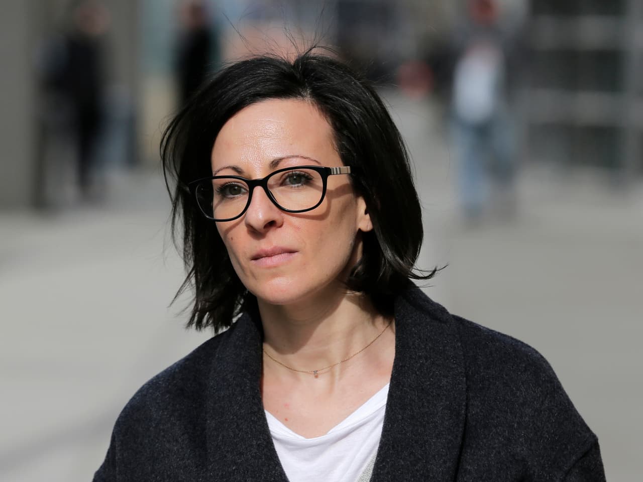 Ex discípula de Keith Raniere relata cómo era la vida dentro de NXIVM