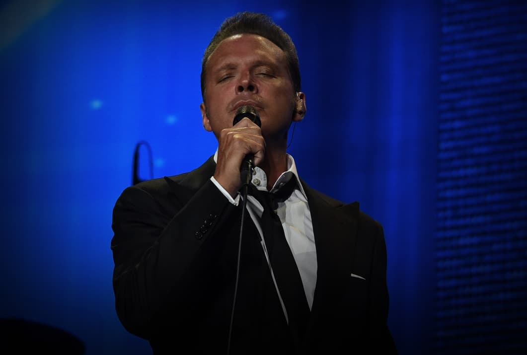 Luis Miguel revela cuál es la única canción dedicada a su madre