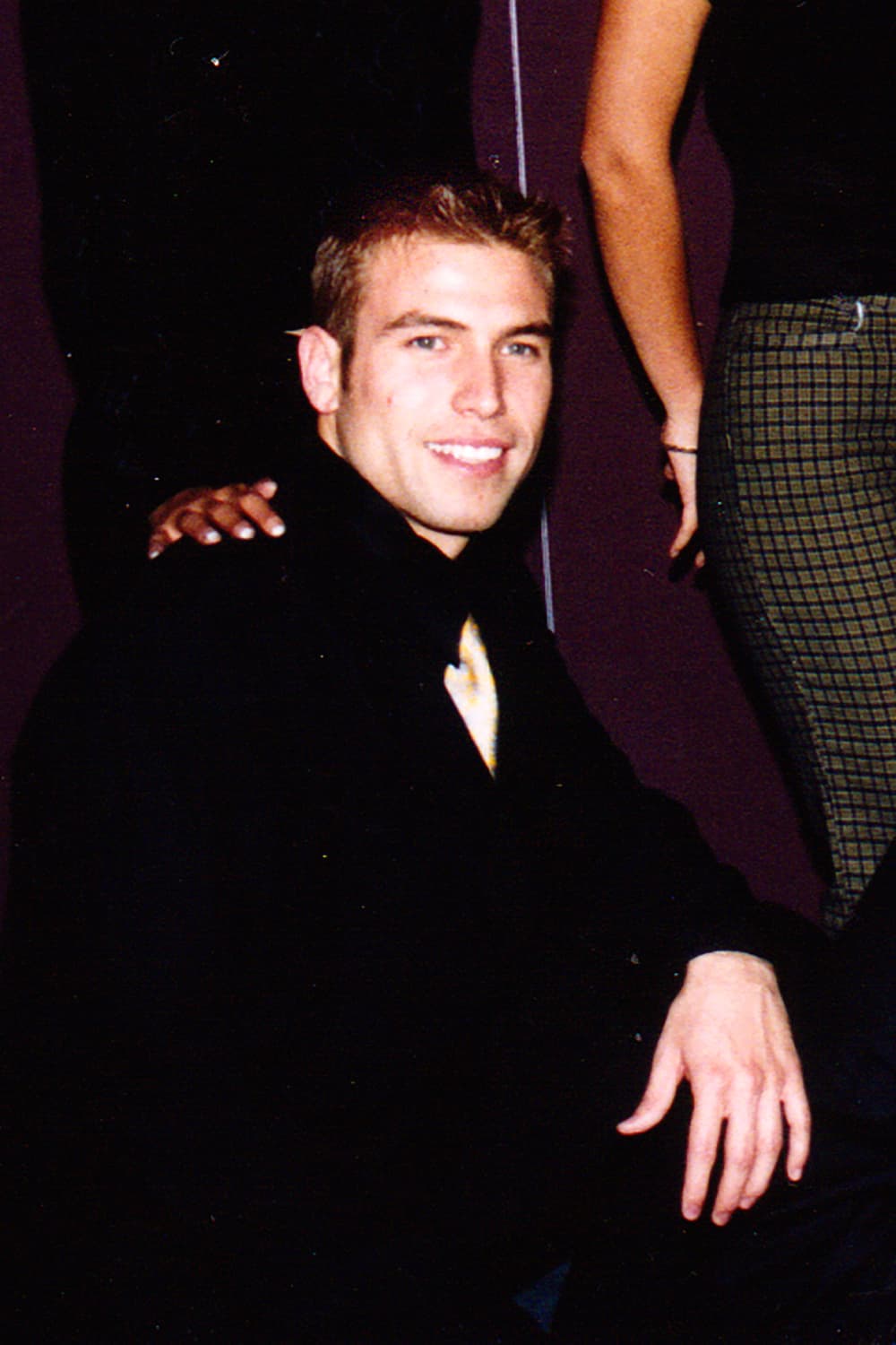Jorge Rafael Amaya Núñez nació el 28 de febrero de 1977 en Hermosillo, Sonora.