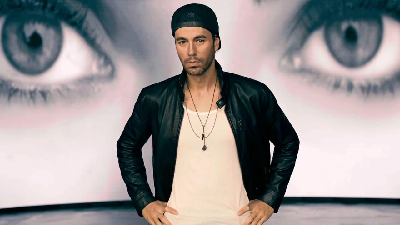 Enrique Iglesias se convierte en padre por cuarta ocasión; su esposa derrite las redes al mostrar el rostro del bebé