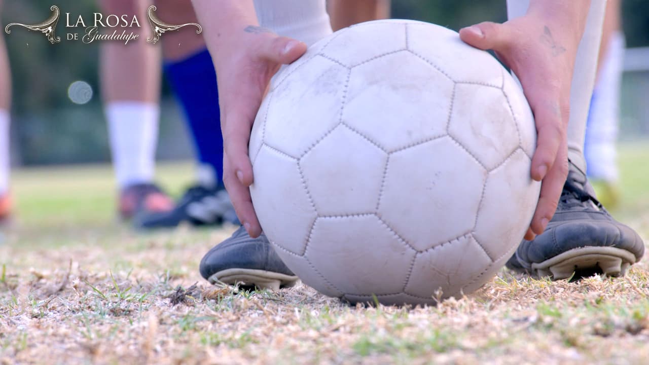 La Rosa de Guadalupe: capítulo completo "Estrella fugaz"