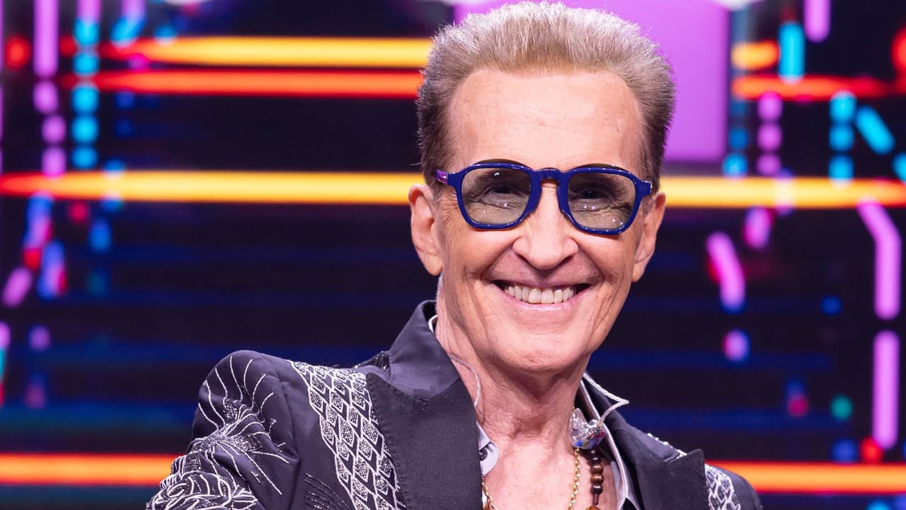 ¿Quién es Emmanuel? El ícono de la balada pop que conquista corazones a sus 70 años
