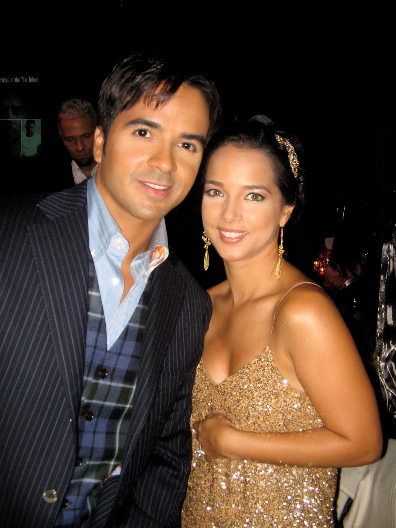 Luis Fonsi podría ser millonario y Adamari López manda mensaje