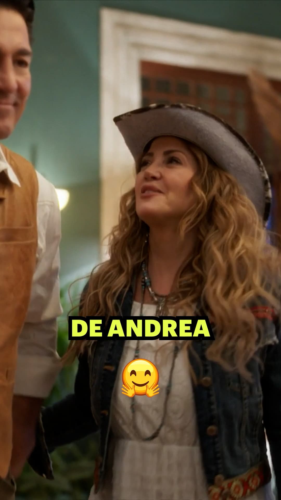 #original ANDREA LEGARRETA SORPRENDE CON SUS ESCENAS EN AMANECER