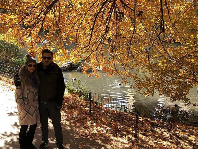 De inmediato sus seguidores le comentaron que la bebé estaría bien y que disfrutaran mucho su viaje, por ello días después compartió varias imágenes de su estadía en Nueva York, presumiendo lo bello de los paisajes.