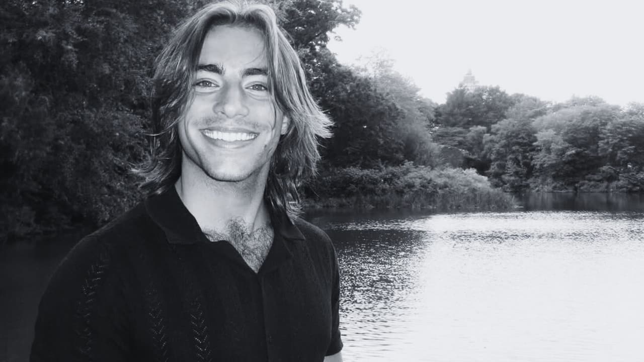 Muere querido influencer a los 20 años; devastados, revelan la causa de su deceso