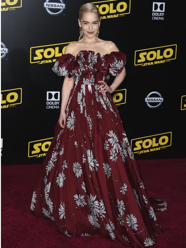Emilia Clarke interpreta a Qi'Ra, amiga desde la infancia de Han Solo junto al que enfrentará al Imperio.