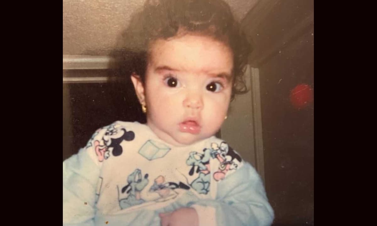 Pero Kimberly Loaiza no solo exhibió su transformación y la de su esposo, también compartió fotos de su infancia y de cuando fue reina de belleza.