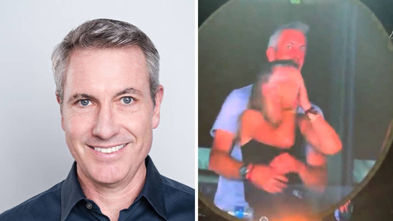 Andy Byron RENUNCIA como CEO tras polémica de infidelidad en show de Coldplay