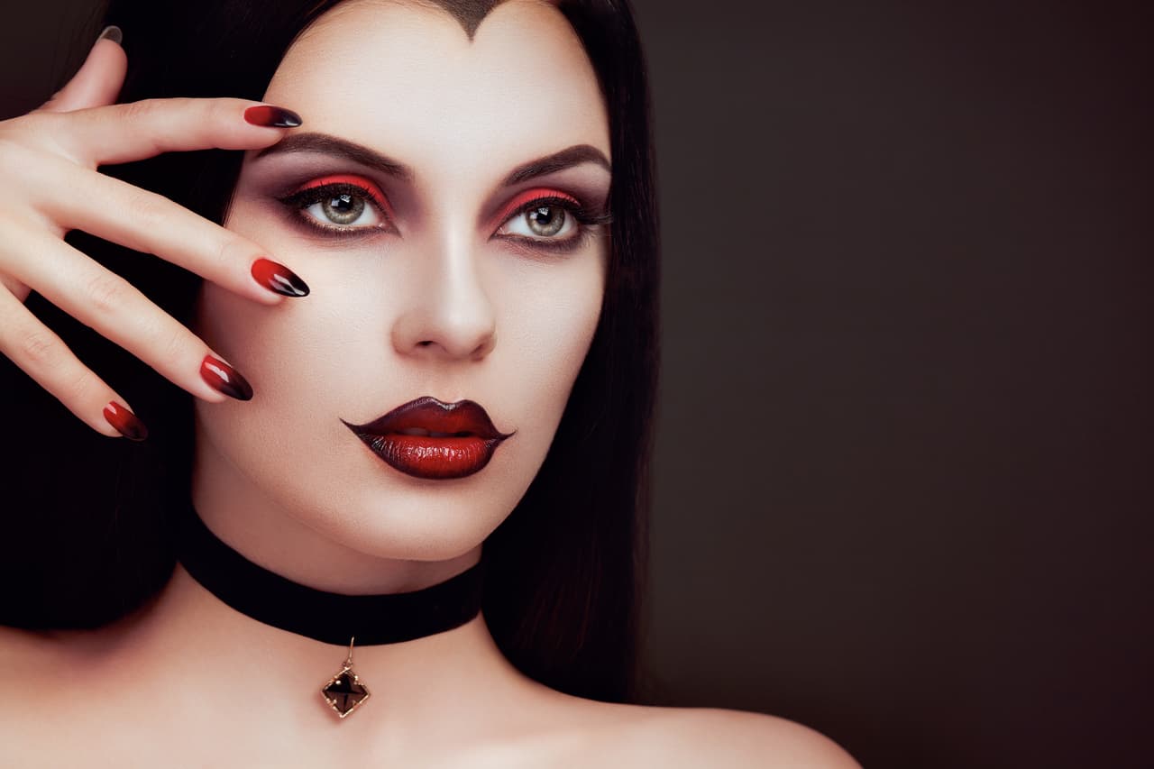 Ideas de uñas que te harán lucir perfecta en Halloween