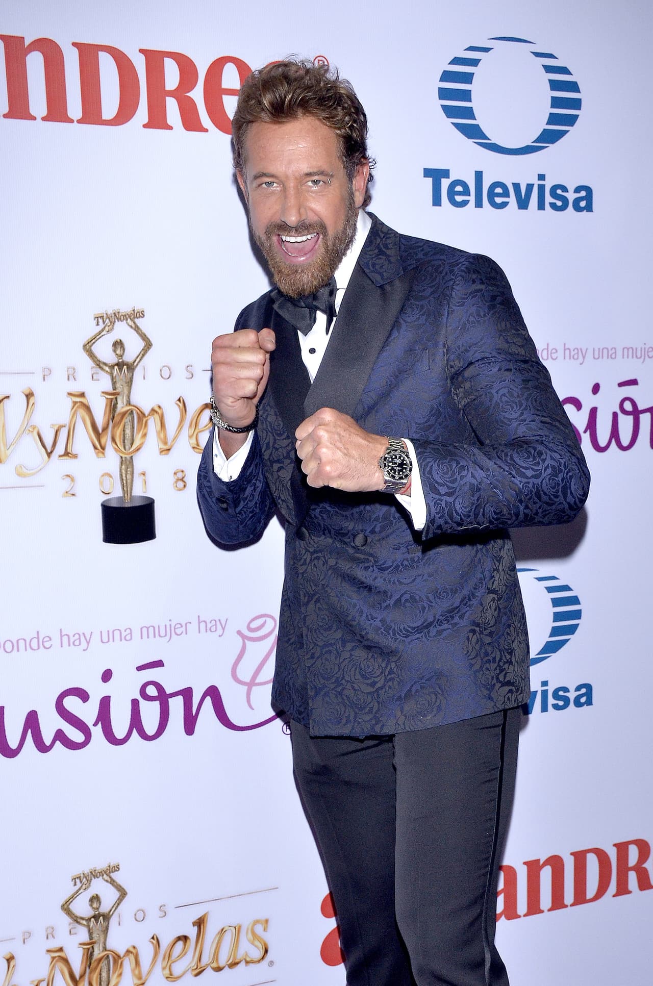Gabriel Soto está listo para disfrutar de estas vacaciones con sus hijas en la naturaleza
