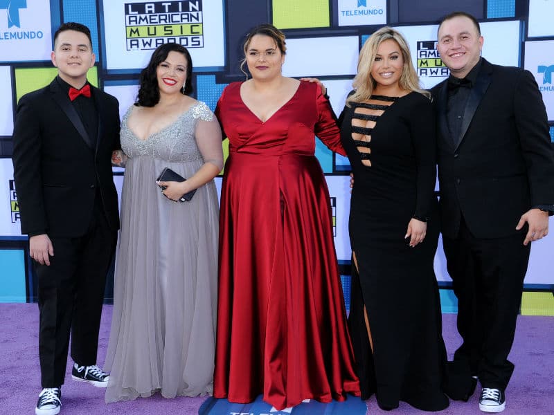 Hijos de Jenni Rivera, arrastrados por escándalos sexuales y pleitos familiares