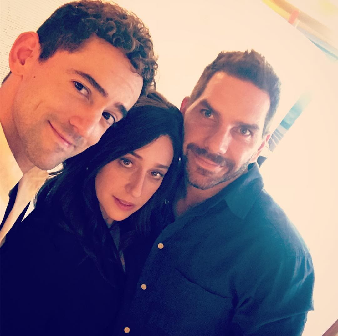 El keniano Arap Bethke interpretó en 2018 a ‘John Lucio’ en ‘La piloto’ y en las cuatro temporadas de ‘Club de cuervos’ al activista ‘Juan Pablo Iglesias’.