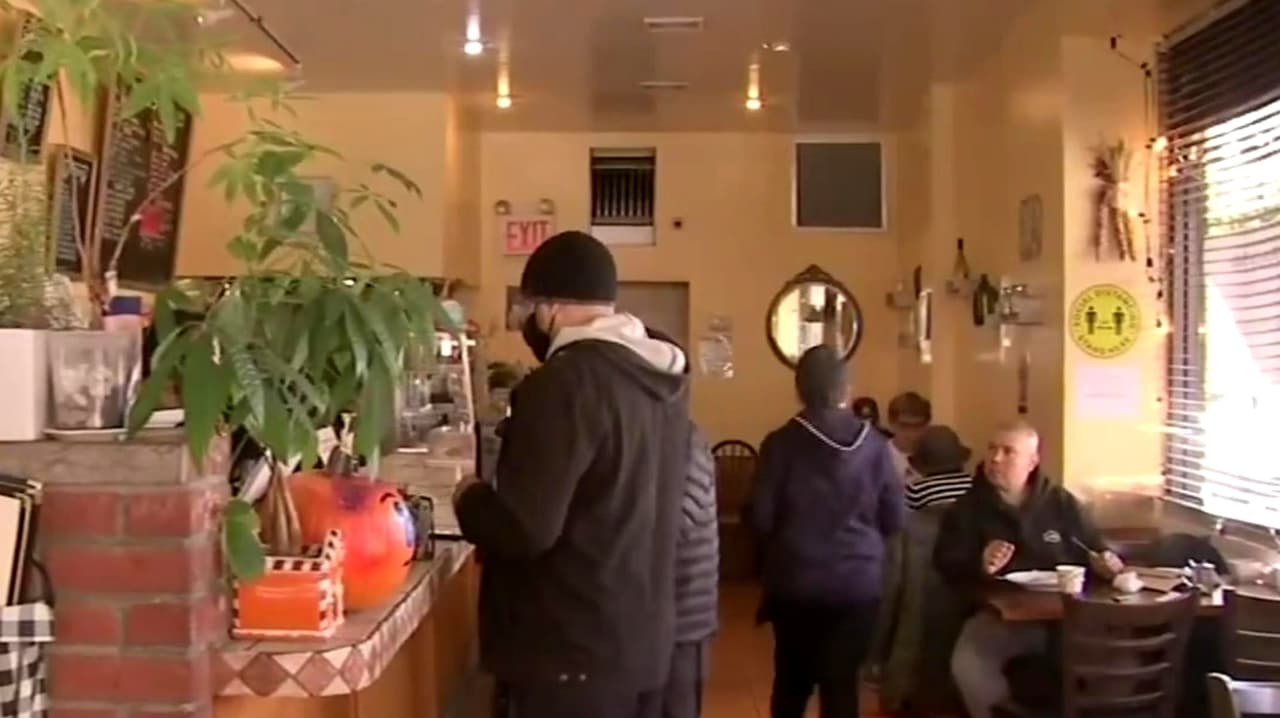 México estima un crecimiento del PIB de 2.4% para 2027 e inflación a la baja