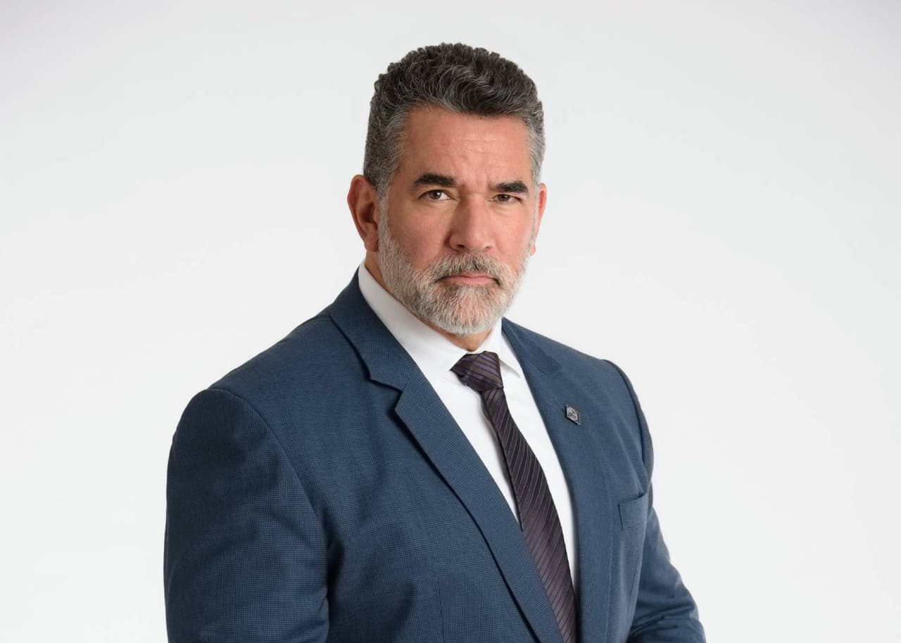 Eduardo Santamarina en 'Juegos de Amor y Poder'.