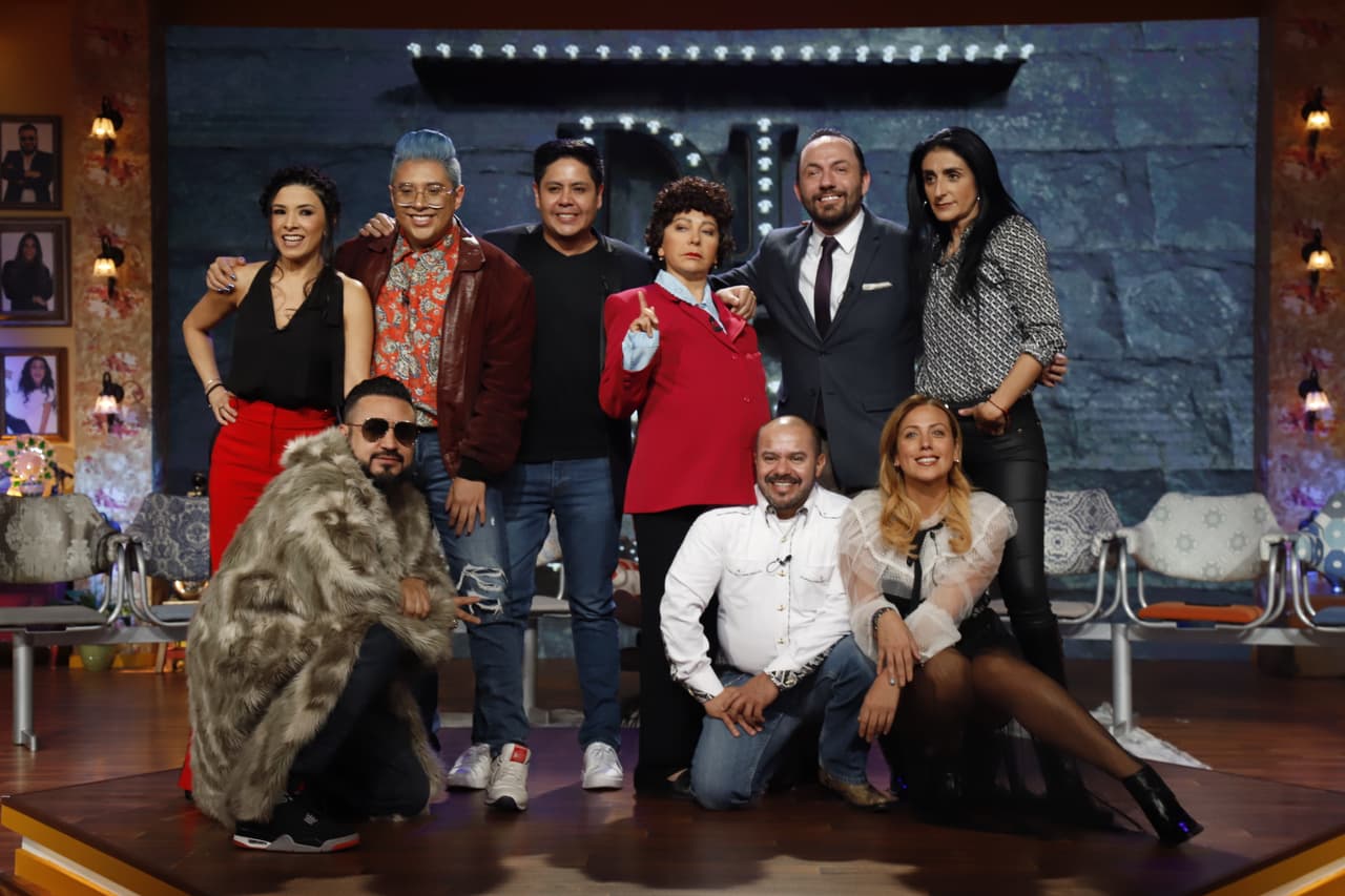 Doña Lucha regresa acompañada de comediantes trabajando de microbuseros, tatuadores y strippers