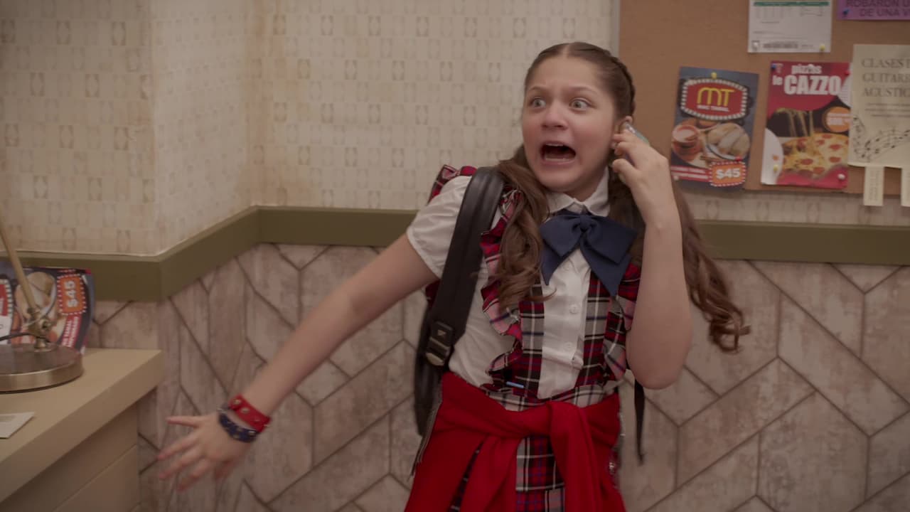 Casi es descubierta por su papá hablando con el chico que le gusta, pero al final tanto él como Justito descubren que hace las tareas del tal Bobby.