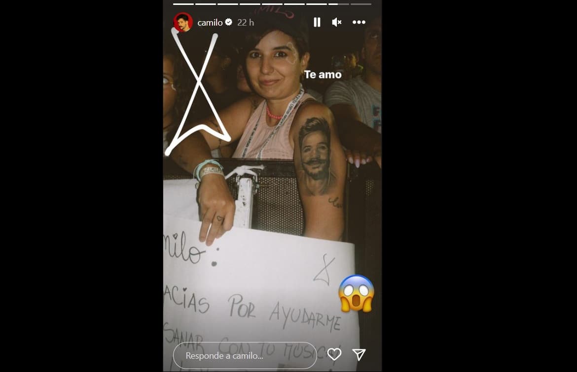 Camilo reacciona al tatuaje de su rostro en el brazo de una fan