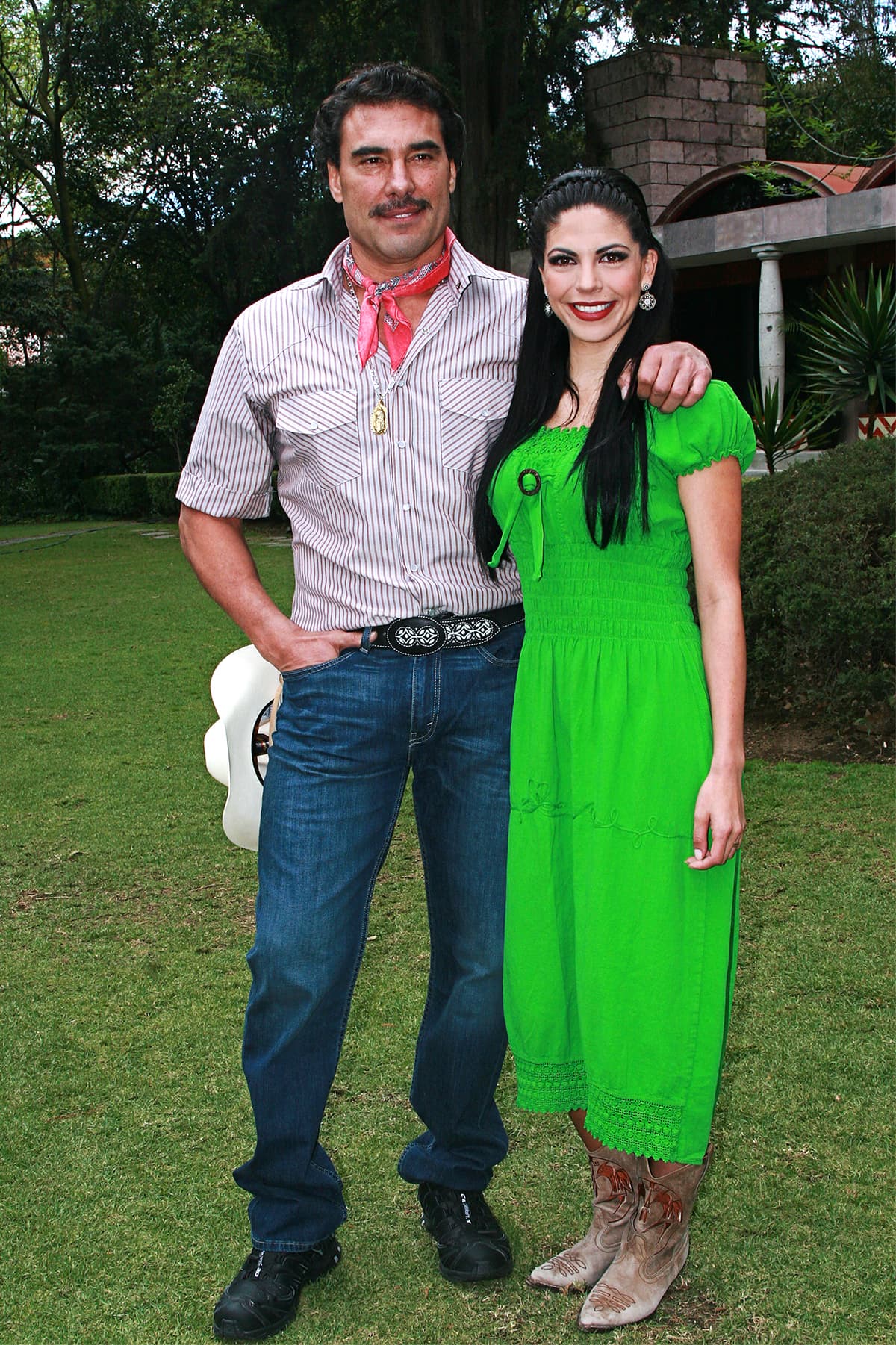 África Zavala y Eduardo Yáñez