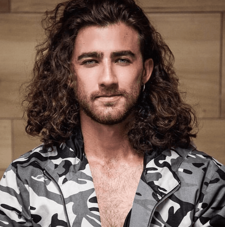 José Luis Badalt conquista a la pantalla chica con su papel de ‘Fofo’ en “Pienso en Ti”, pero, además de eso, impacta a sus fans con sus sensuales fotos en redes sociales. ¡Tienes que verlo!