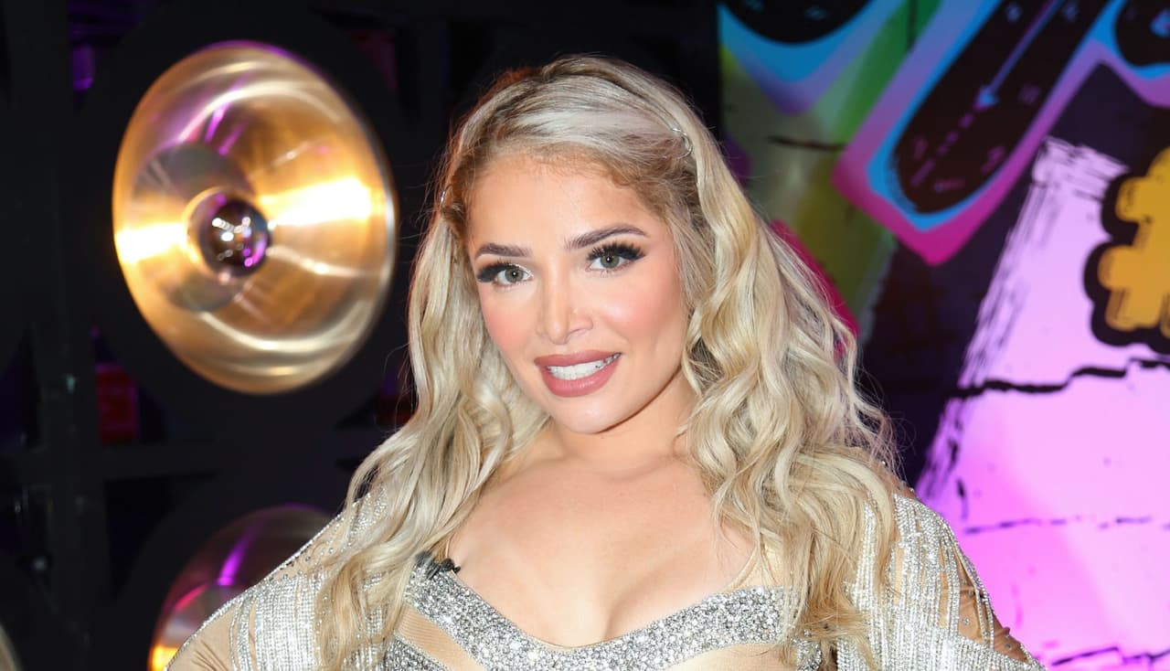La Sonora Dinamita demanda a Sandra Itzel y hace tajante advertencia: “Sigue tu carrera con tus canciones”