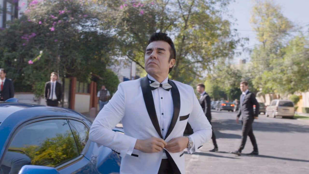 ‘Toño’ está usurpando el lugar de ‘Ricardo’ en Como tú no hay 2, pero su lenguaje y singular alegría dan pistas de no es el verdadero Reyes Alonso. A continuación, te compartimos algunas de las frases más divertidas de este personaje, muchas de ellas tomadas de dichos populares.