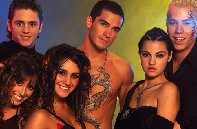 Una foto inédita del reencuentro de RBD causa rumores de una reunión