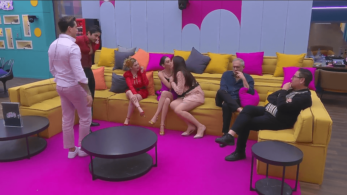 Karime besa a Gala tras salvarla de la nominación