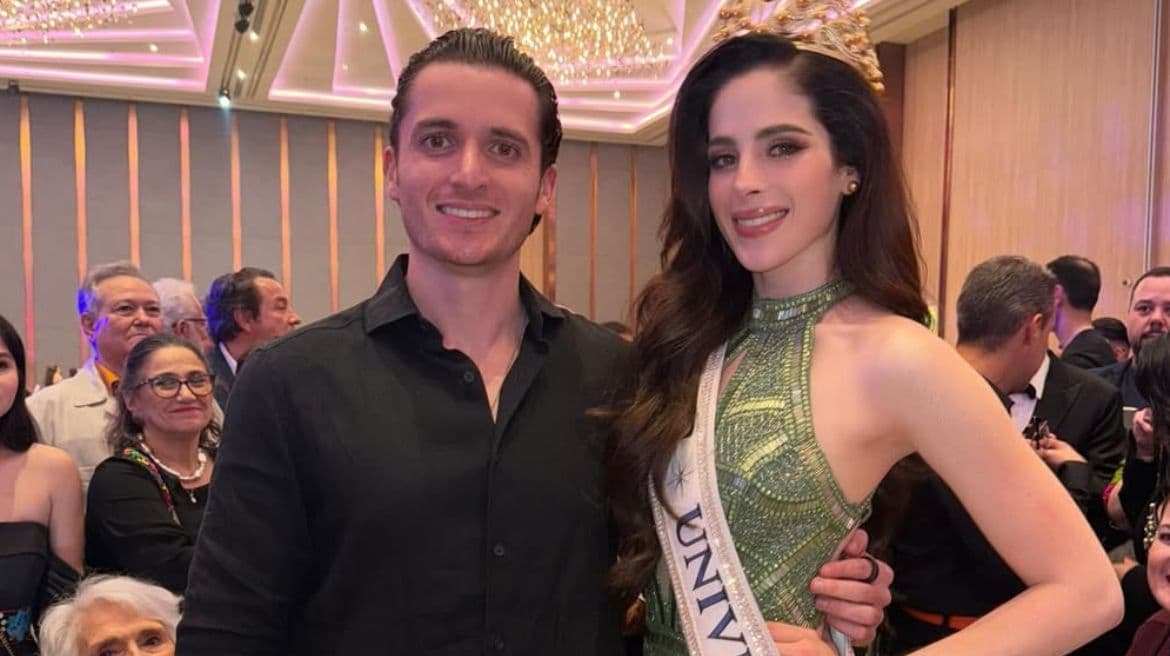 Él es el hermano de Fátima Bosch, quien se volvió tendencia en redes sociales