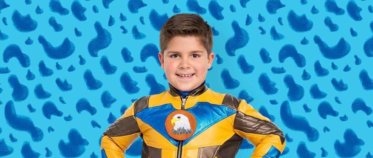 Leo Herrera se transforma en superhéroe para ‘S.O.S Me estoy enamorando’