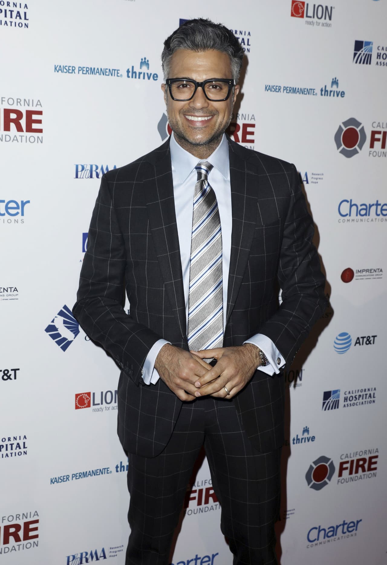 Jaime Camil. El protagonista de ‘Jane de Virgin’ lanzó cuatro discos de 1999 a 2012, además participó en las bandas sonoras de ‘Zapata: El Sueño del Héroe’ y ‘La Fea más Bella’.