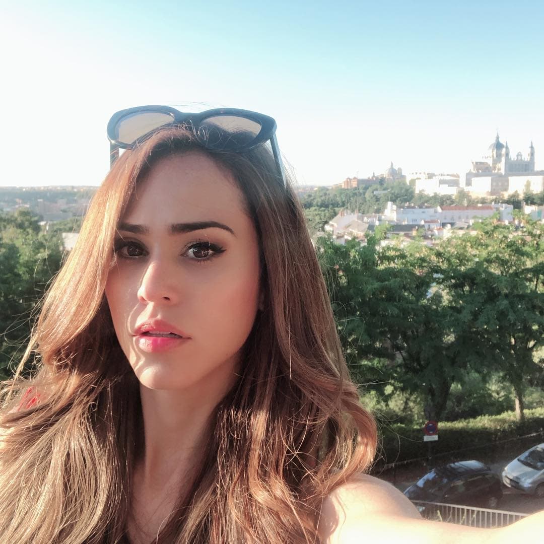 Yanet García luce su retaguardia en sexy video