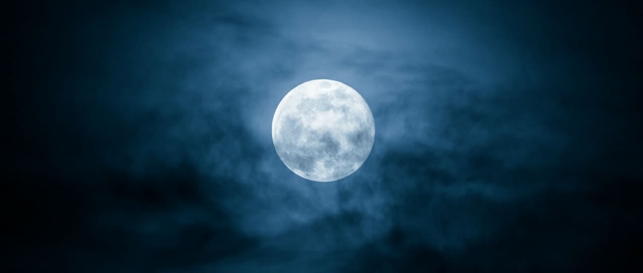 Aprovecha la energía especial de la luna azul para tus rituales
