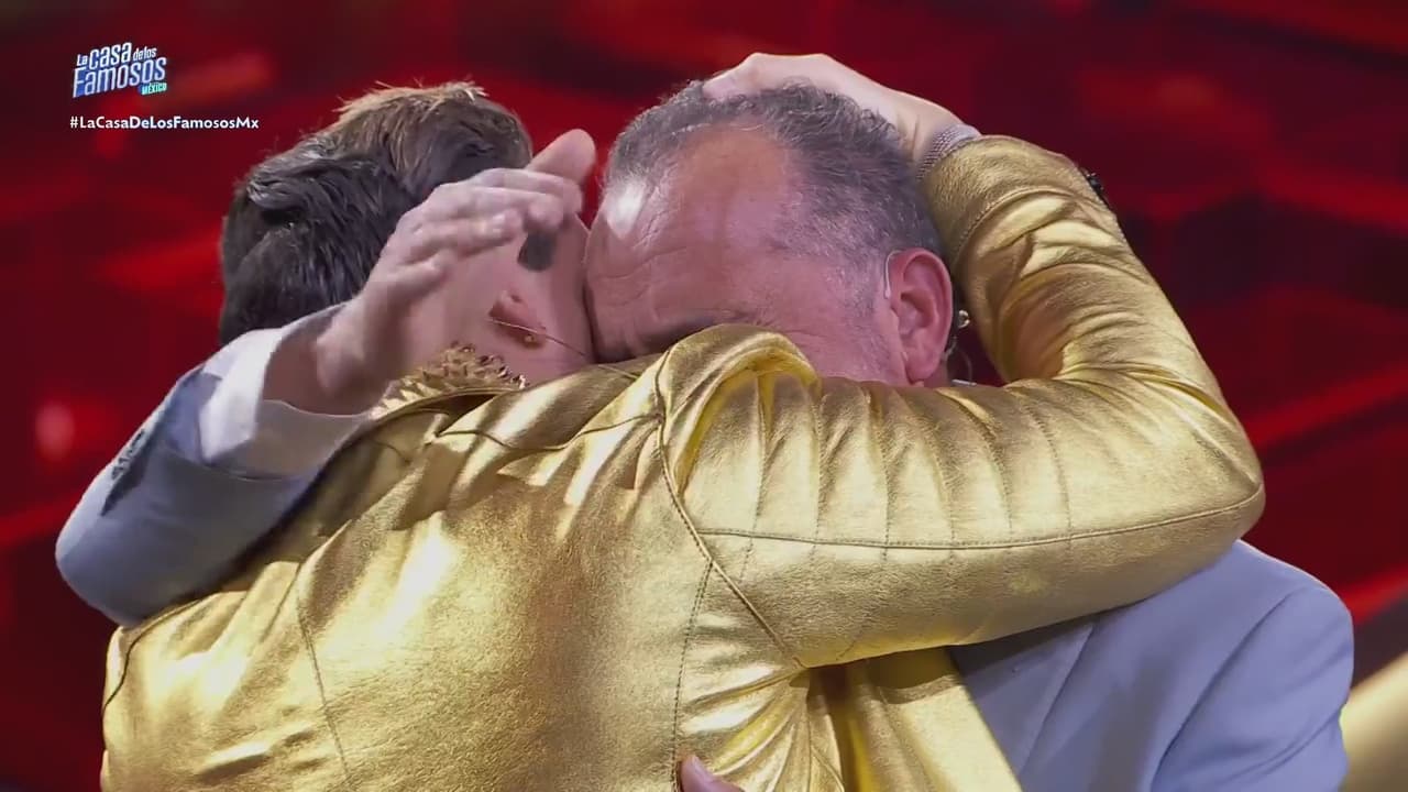 Agustín corrió a abrazar a su papá tras su eliminación de La Casa de los Famosos México