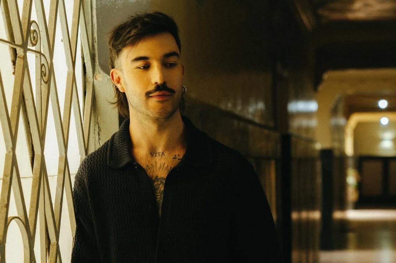 Famoso conductor de Canal 5 confirma romance con reconocida modelo trans: “Fue una relación como cualquier otra”