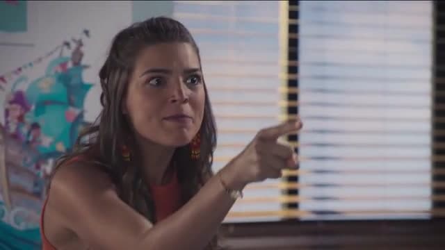 ¡Brisa se le va a los golpes a Marina!
