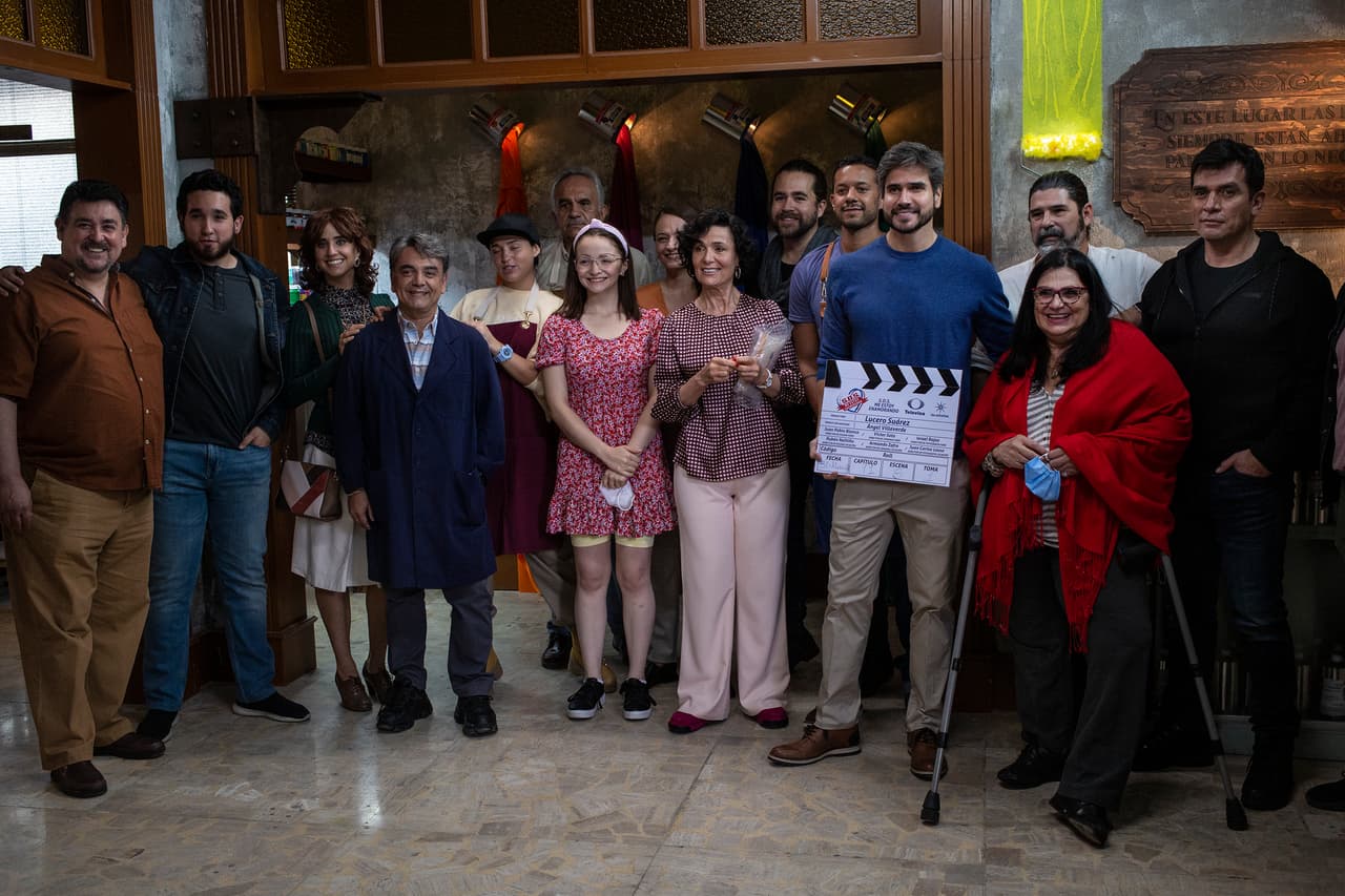 A continuación, te presentamos al espectacular elenco de esta producción, protagonizada por Irán Castillo y Daniel Arenas, y cuyas grabaciones comenzaron la tarde del pasado lunes 31 de mayo. ¡Conócelos!