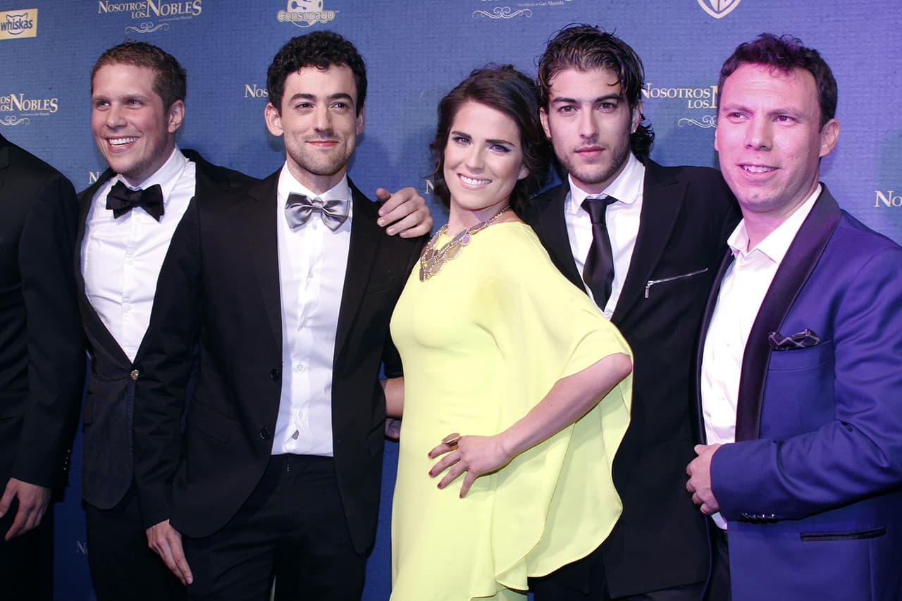 El actor saltó a la fama tras interpretar a ‘Charlie Noble’ en ‘Nosotros los Nobles’ en 2013, película en la que compartió créditos con Gonzalo Vega, Karla Souza y Luis Gerardo Méndez.