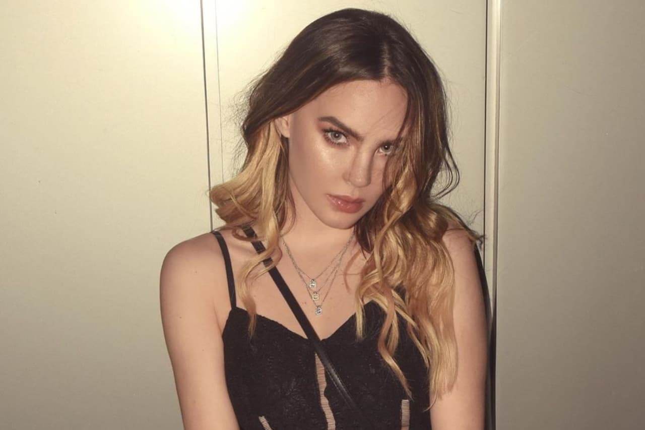 Belinda anuncia el lanzamiento de su línea de maquillaje: “Espero que les encante”
