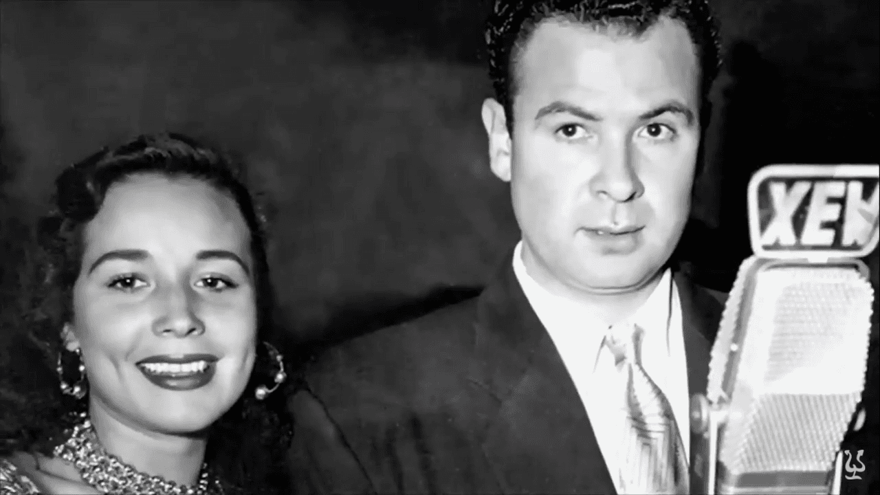 En las imágenes, Flor Silvestre habló del profundo amor y admiración que sentía por su esposo Antonio Aguilar y cómo su vida cambió cuando se convirtió en cantante a muy temprana edad.