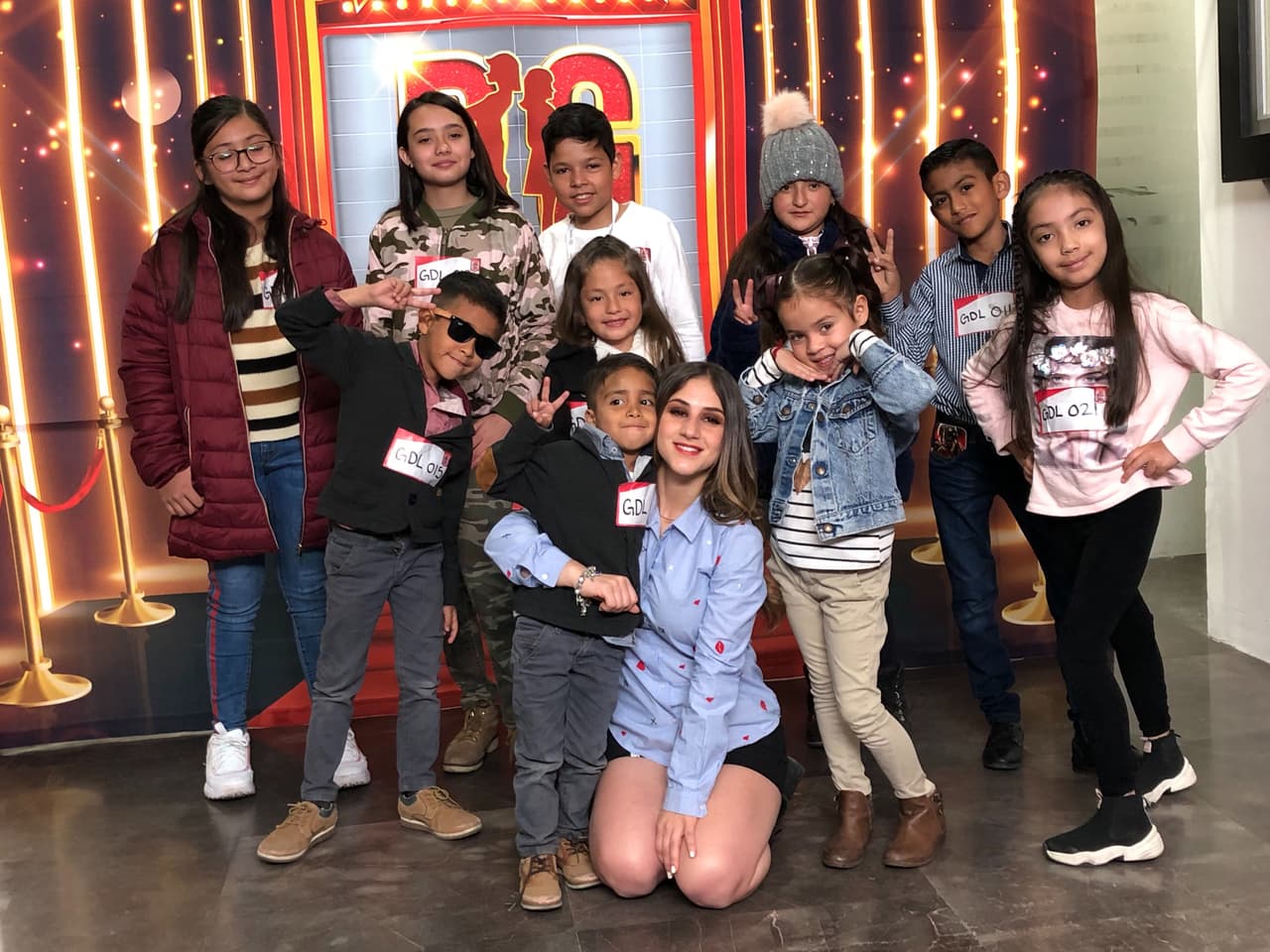 Danna en compañía de Nashla platicaron con los participantes de Guadalajara y para disipar los nervios se tomaron muchas fotos para capturar ese día y recordarlo por siempre.