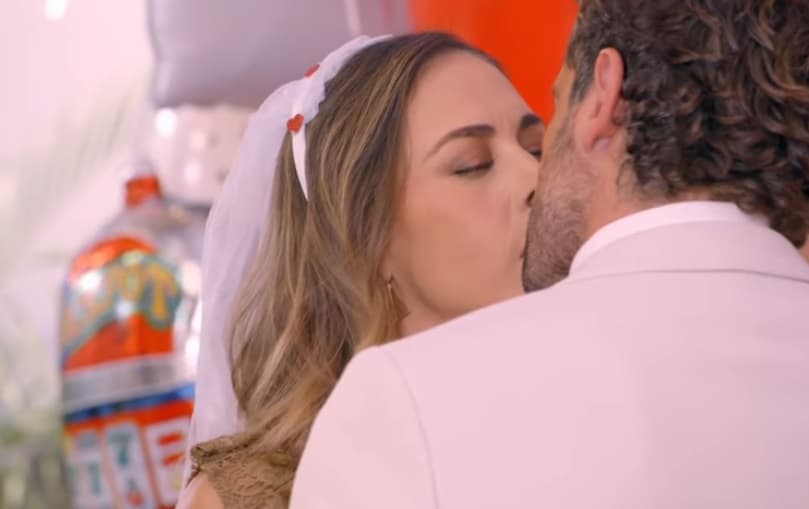 En el episodio 19, “Creo que me estoy enamorando”, Nico y Victoria se besaron no solo una, sino dos veces. Definitivamente, Nico y Victoria nos demostraron que polos opuestos se atraen.