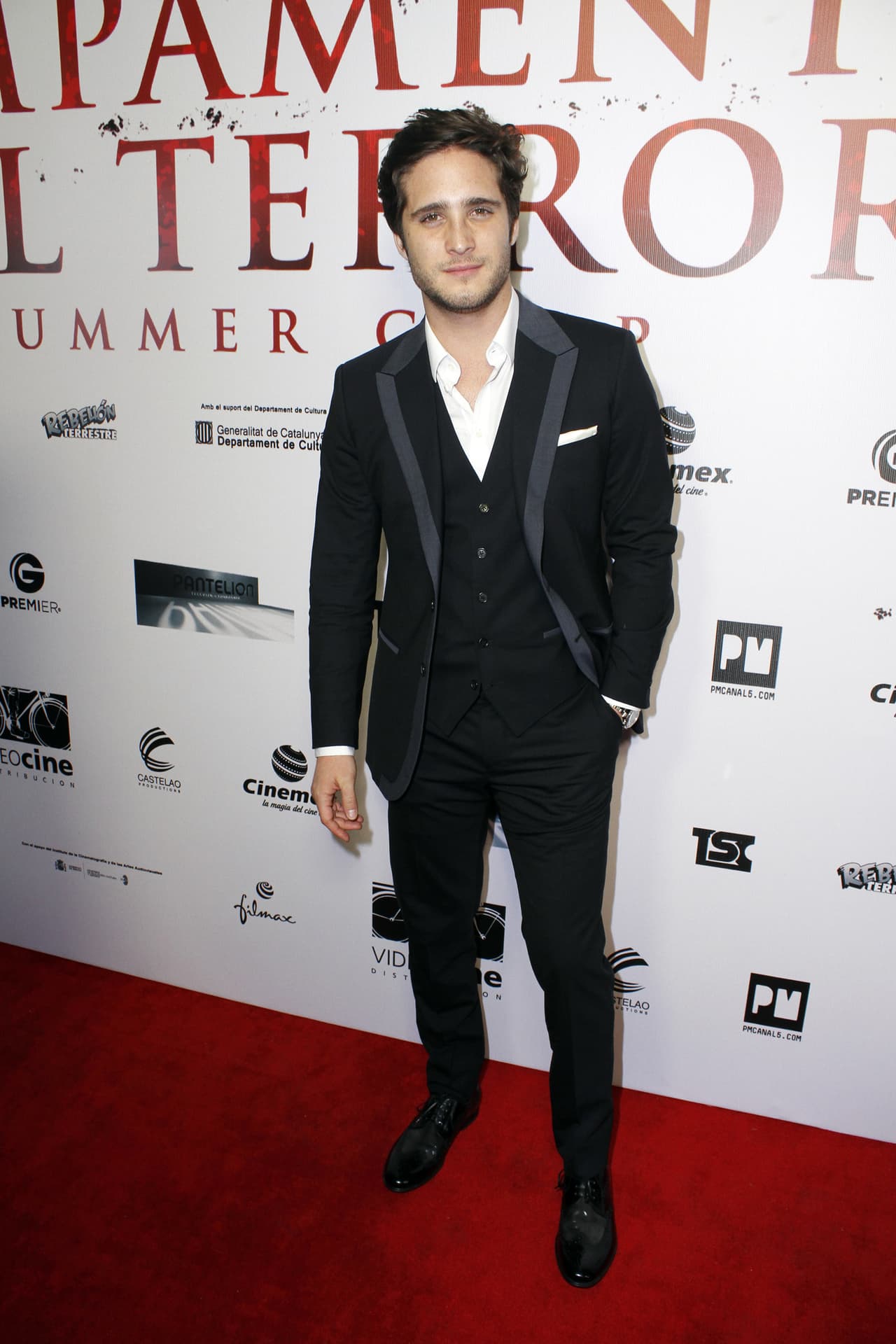 Diego Boneta podría tener un romance con actriz argentina