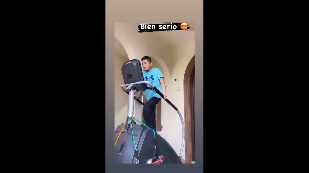 Kimberly Flores dejó ver a su hijo Elian, a quien pocas veces muestra en redes sociales