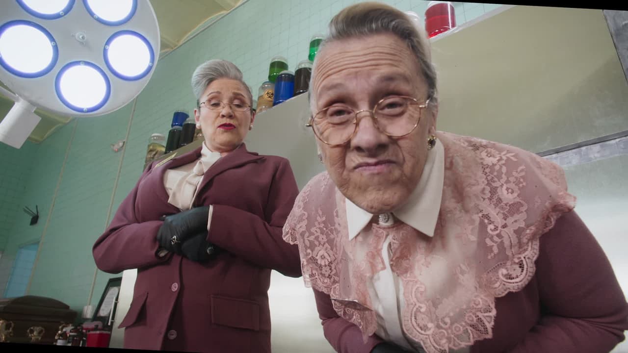 Muero por Marilú Temporada 2 Capítulo 9: La médium